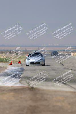 media/Sep-20-2025-Extreme Speed (Sat) [[1fcc23683c]]/Orange (Mid Intermediate)/Session 2 (Sunrise)/